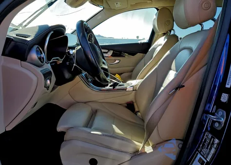 2020 Mercedes-Benz Glc 350E z USA, uszkodzony, nr VIN W1N0G5DB1LF776748